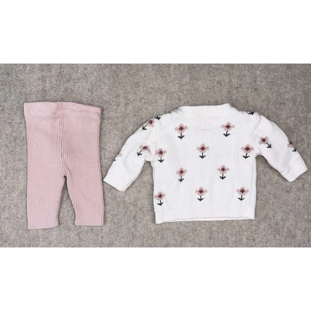 Little Planet By Carters Baby Girl Newborn 2 Piece Set Sweater Pants Adjustable